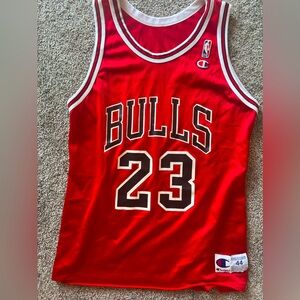 Vintage CHAMPION Bulls Micheal Jordan Jersey